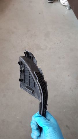 Заглушка жабо боковая 86153G5000 HYUNDAI