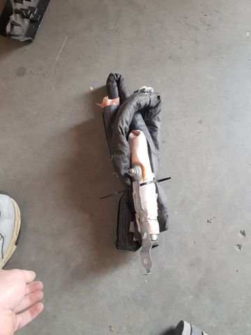 Подушка безопасности, сбоку правая 9805768380 PEUGEOT