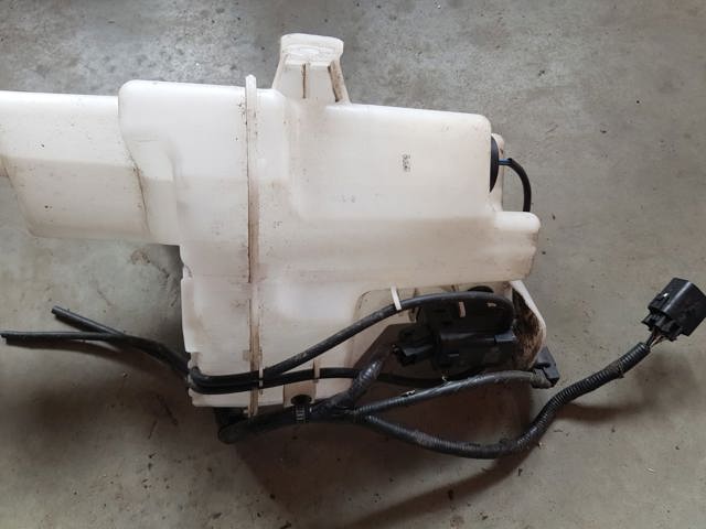 Бачок омывайки 98610J9000 HYUNDAI