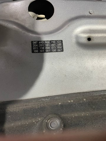 A2048801057 MERCEDES Капот купить в Житомир