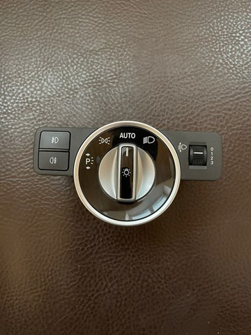 MERCEDES A2049053003 Переключатель света фар на "торпедо" в наличии Тернополь