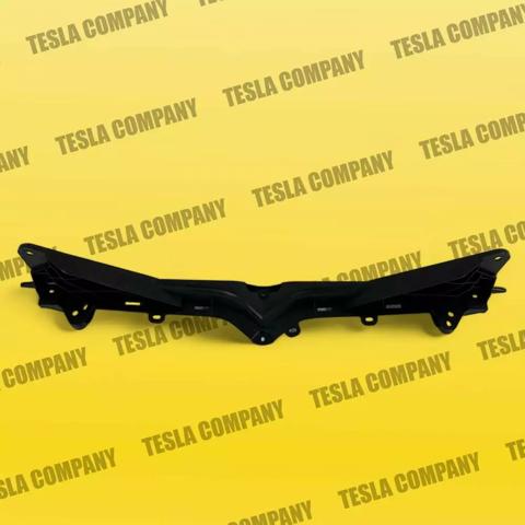 TESLA 106247200F Кронштейн решетки радиатора в наличии Житомир