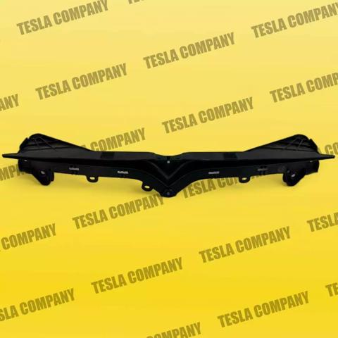 106247200F TESLA Кронштейн решетки радиатора купить в Хмельницкий