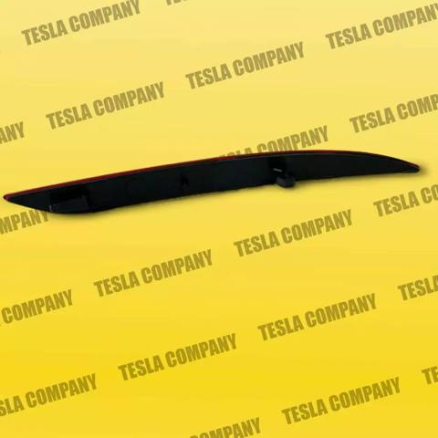 149581700C TESLA Катафот (отражатель) заднего бампера левый купить в Киев