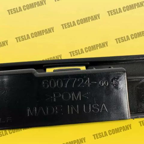 TESLA 600772400E Кронштейн бампера заднего центральный в наличии Каменское