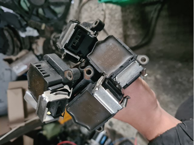 Катушка 0221504004 BOSCH