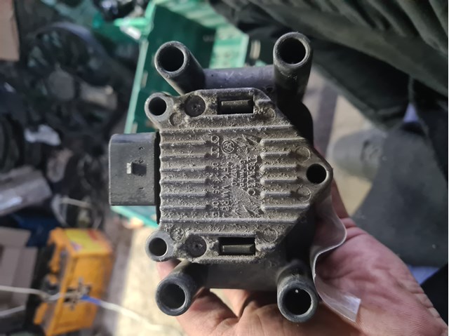 Катушка 032905106B VAG
