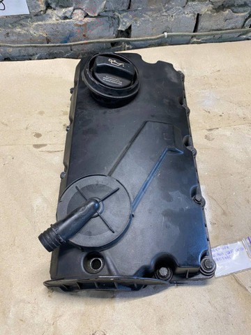 VAG 038103469R Крышка клапанная в наличии Ровно