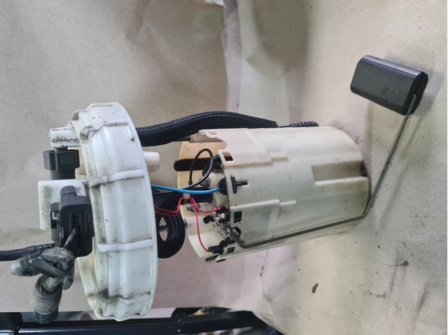 BOSCH 0580303007 Модуль топливного насоса с датчиком уровня топлива в наличии Чернигов