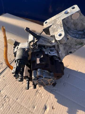 8200342594 RENAULT Насос топливный высокого давления (ТНВД) купить в Николаев