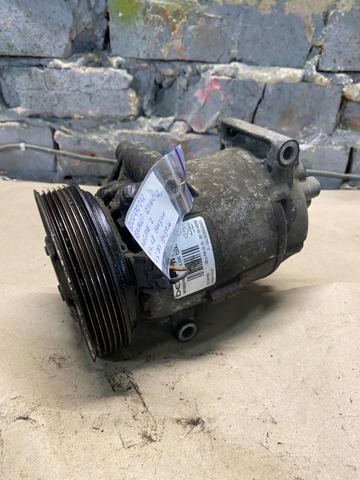 Компрессор хладагента 8200470242 RENAULT