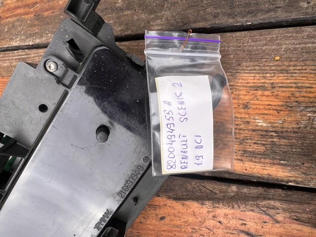 RENAULT 8200494955 Панель приборов в наличии Полтава