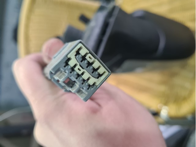 FORD 836156 Зеркало заднего вида правое в наличии Черновцы