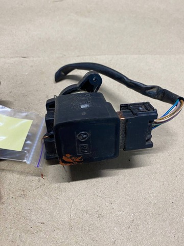 A0135427717 MERCEDES Датчик положения педали акселератора (газа) купить в Кривой Рог