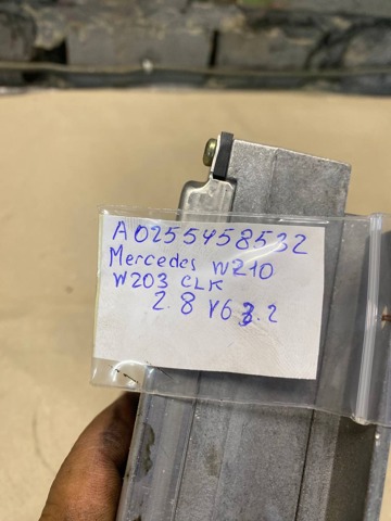 MERCEDES A0255458532 Блок управления двигателем в наличии Николаев