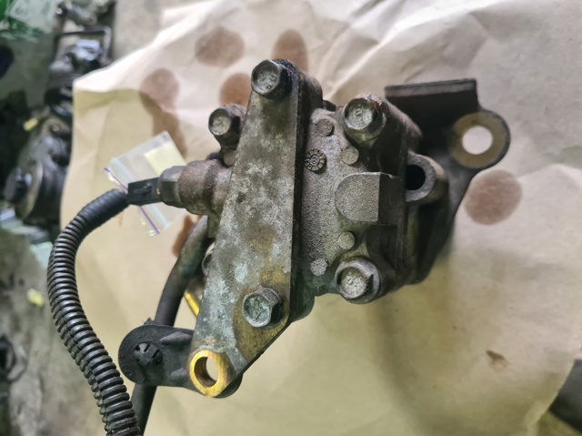 MR589339 MITSUBISHI Насос гидроусилителя руля (ГУР) купить в Ирпень
