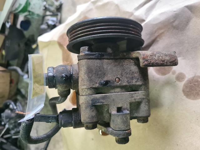 MITSUBISHI MR589339 Насос гидроусилителя руля (ГУР) в наличии Павлоград