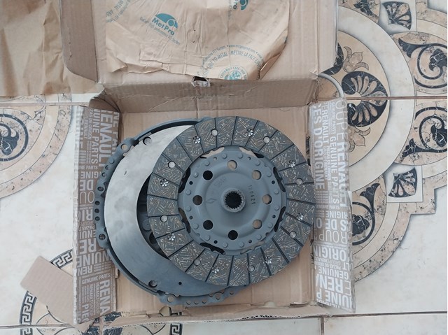 302055584R RENAULT купить в Павлоград