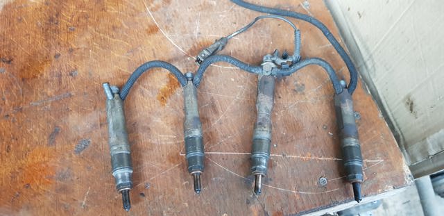 Форсунка инжектора Volkswagen Passat B3, B4