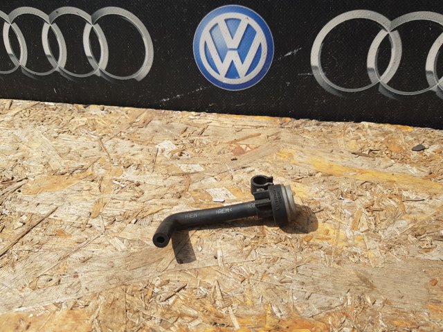 Система рециркуляции отработавших газов Volkswagen Passat B3, B4