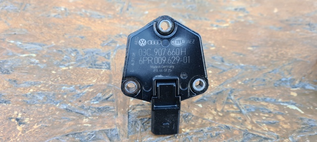 Датчик уровня масла 03C907660H VAG
