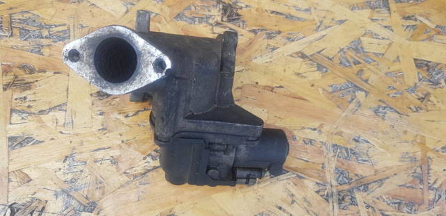 Клапан рециркуляции отработавших газов EGR 03G129637A VAG