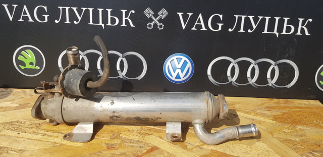 Радиатор системы EGR рециркуляции выхлопных газов 03L131512B VAG