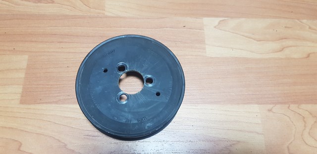 Шкив водяной помпы Audi A8 D3