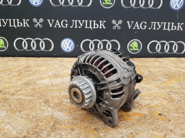 Генератор 070903024 VAG