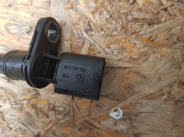 VAG 070907601A Датчик положения распредвала в наличии Винница