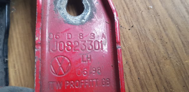 VAG 1J0823301 Петля капота левая в наличии Ровно