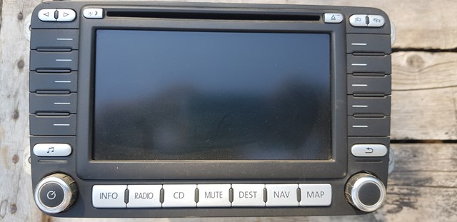 Штатная магнитола 1K0035198C VAG