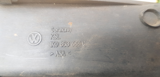 1K0853666C VAG Заглушка (решетка) противотуманных фар бампера переднего правая купить в Ужгород