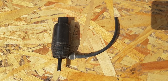 Насос омывателя 1K5955651 VAG