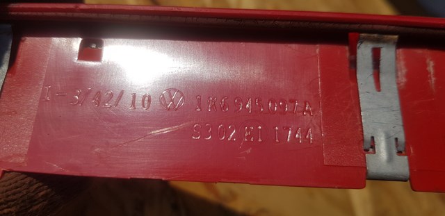 1K6945097A Задний стоп купить Винница