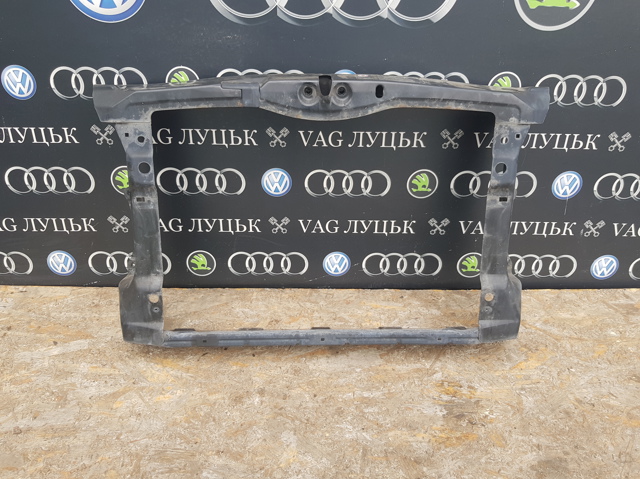 Панель передняя Шкода Октавия II A5