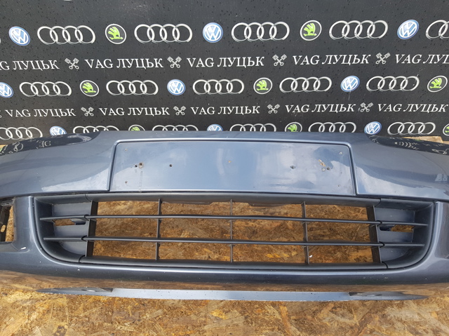 1Z0807221M VAG Передний бампер купить в Ровно