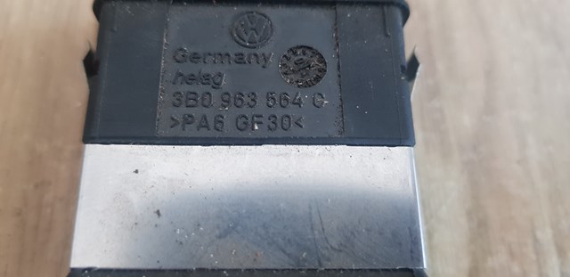 VAG 3B0963564C в наличии Тернополь