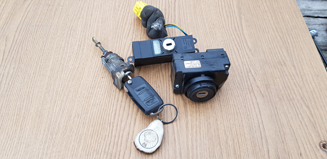 Замок зажигания 3D0905865E VAG