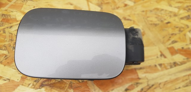 Лючок (дверца) бензобака 3T5809857 VAG