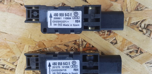 4B0959643E Датчик удара купить Полтава