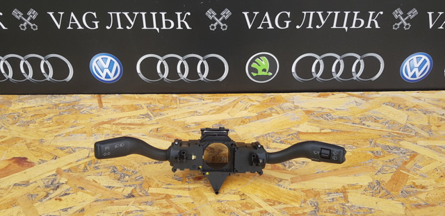 4E0953503C Правый подрулевой переключатель купить Ужгород