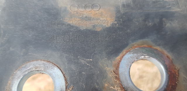 VAG 4L0805594 Рамка радиатора в наличии Ровно