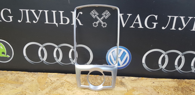 Накладка селектора переключения передач 4L0864260A VAG