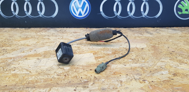 Камера системы обеспечения видимости 4L0980551 VAG
