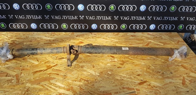 Вал карданный задний 4Z7521101N VAG