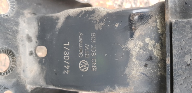 VAG 5N0807109 в наличии Ужгород