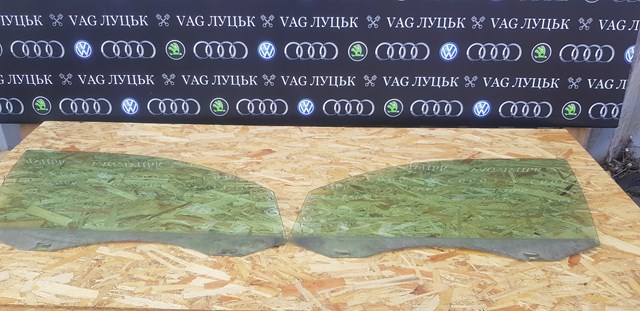 VAG 5N0845201 Стекло двери передней левой в наличии Запорожье