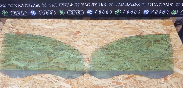 Стекло передней двери, левой 5N0845201 VAG