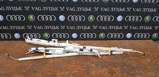 Подушка безопасности, сбоку правая 5N0880742F VAG
